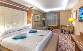 Az Hotels Grand Oran